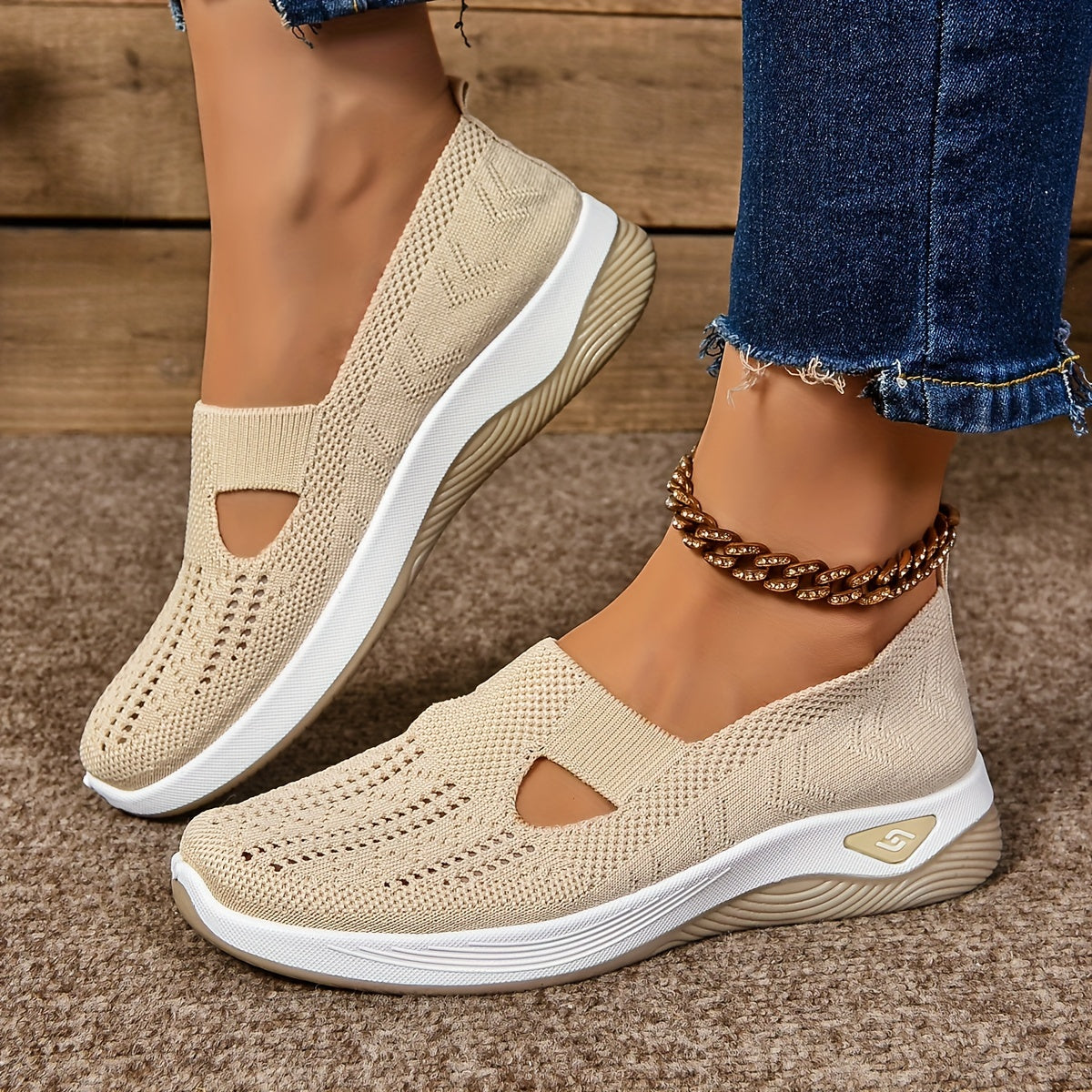 SOFT SOLE BREATHABLE ORTHOPEDIC SHOES