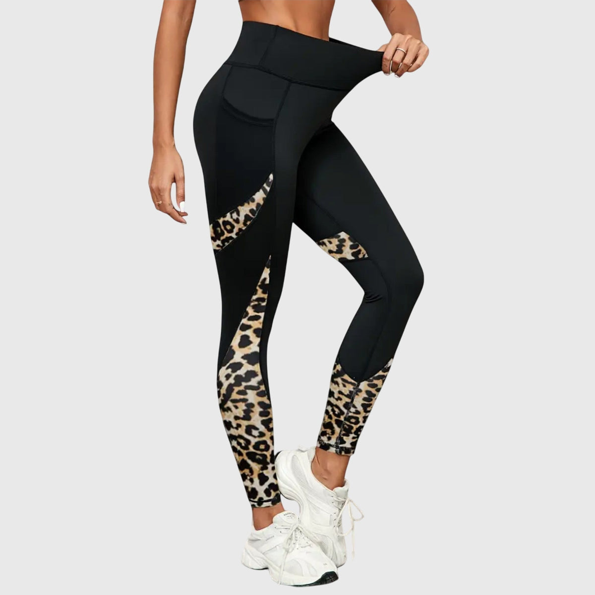 Andrea | High-Waisted Leopard Print Training Trousers