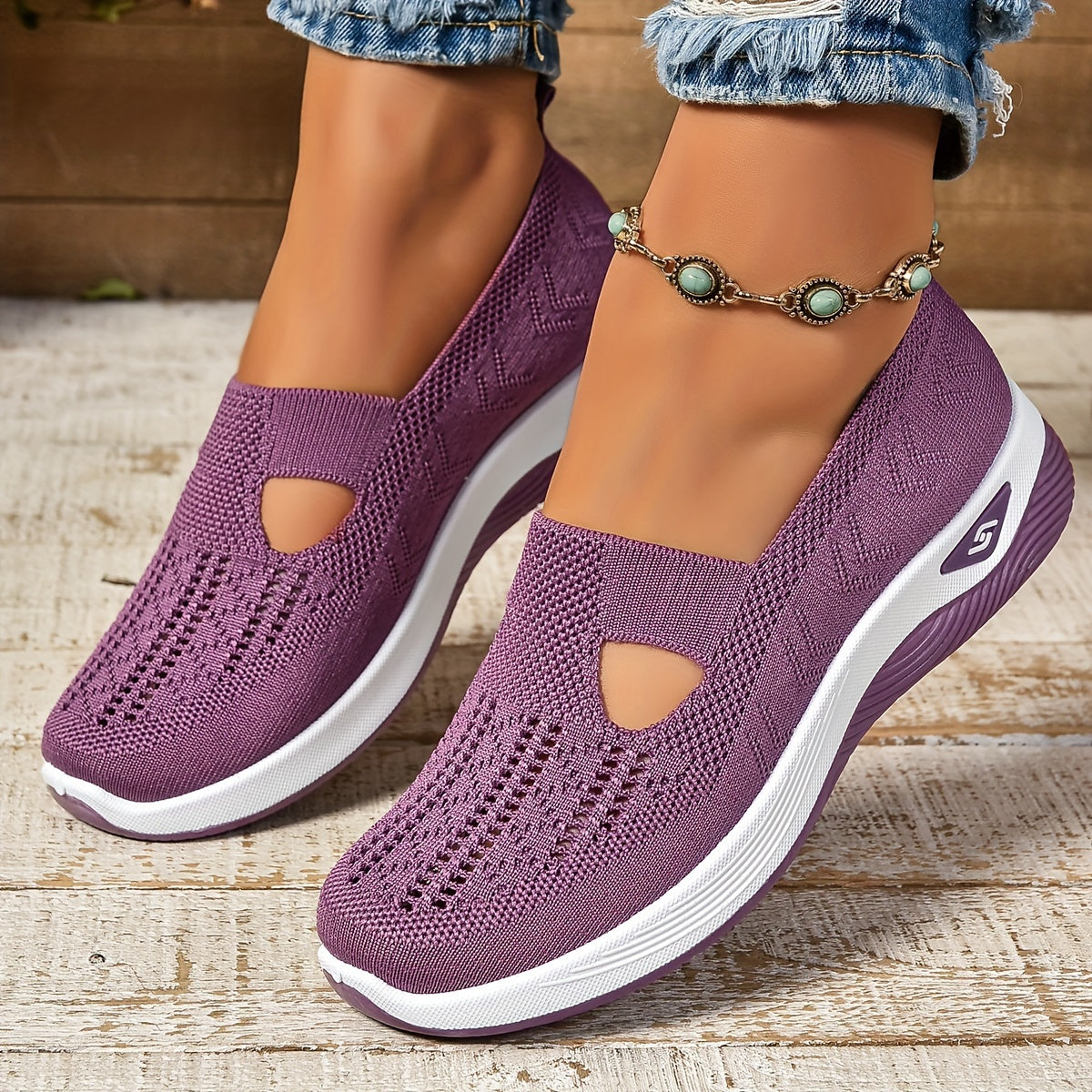 SOFT SOLE BREATHABLE ORTHOPEDIC SHOES