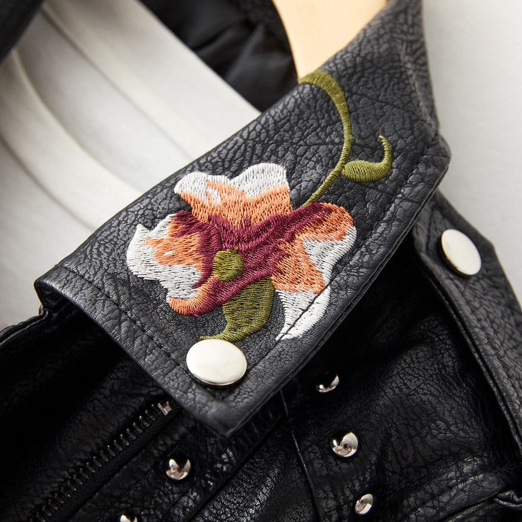Niki - Black Floral Night Jacket