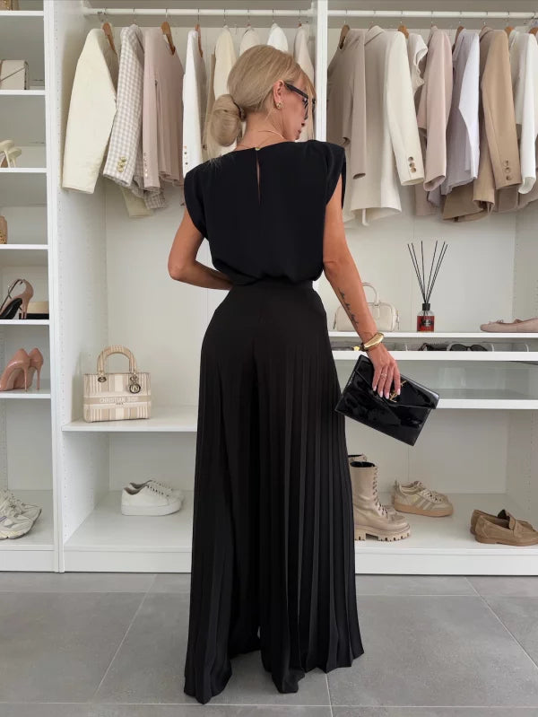 Marian | Elegant Pleated Set